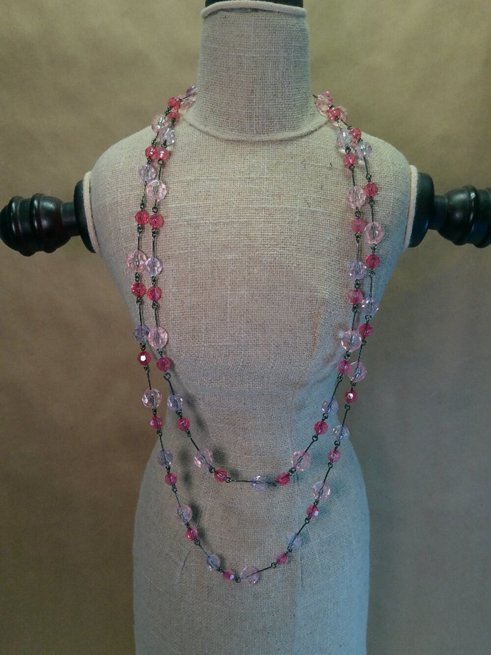 Necklace Extra-long Pink Glass Beads